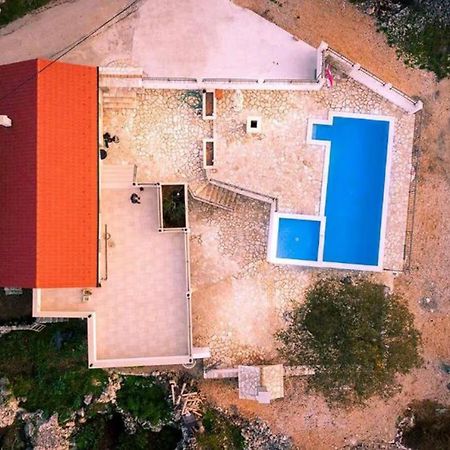 Dvori Stipanovi With Heated Pool And Jacuzzi Villa Donje Rascane Exterior foto