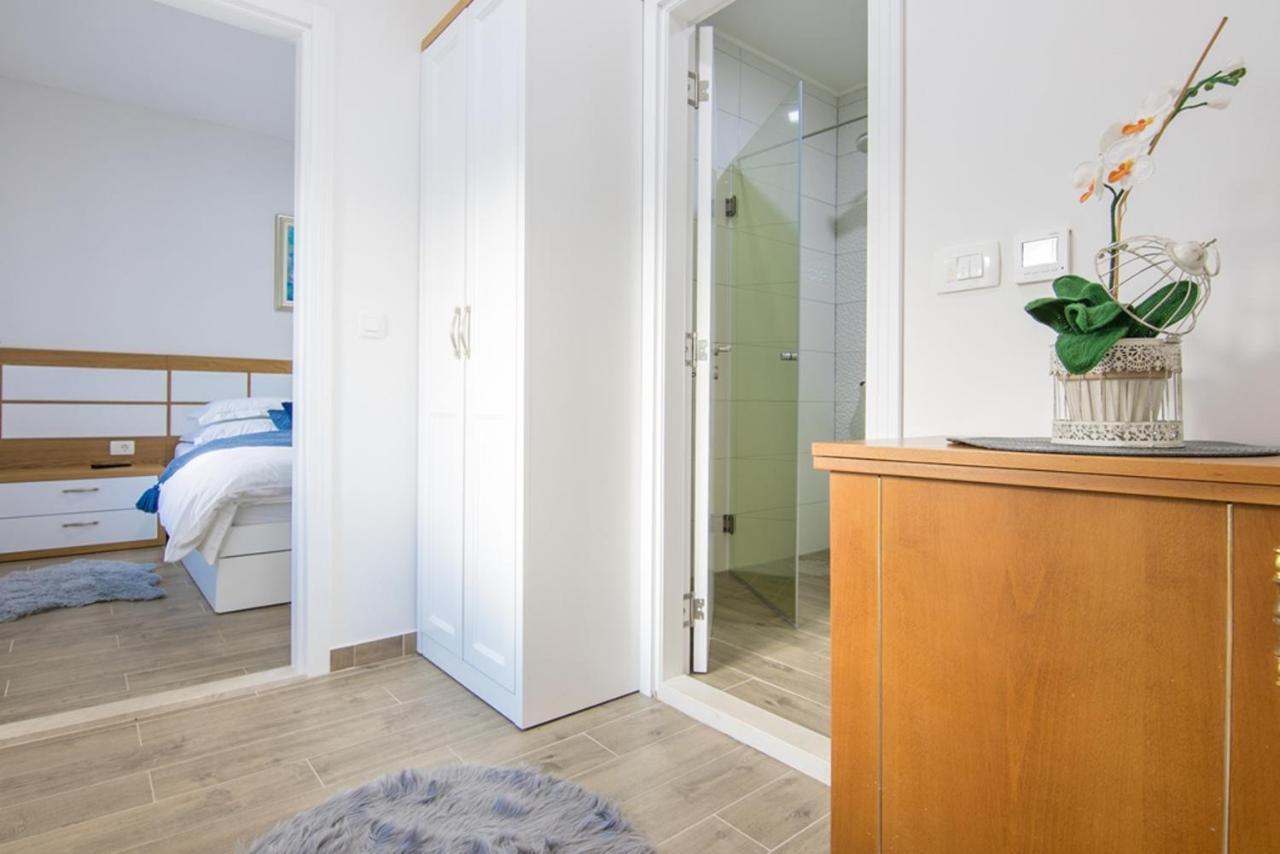 Dvori Stipanovi With Heated Pool And Jacuzzi Villa Donje Rascane Exterior foto