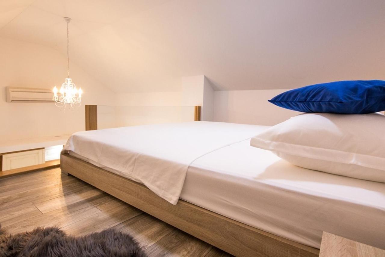 Dvori Stipanovi With Heated Pool And Jacuzzi Villa Donje Rascane Exterior foto
